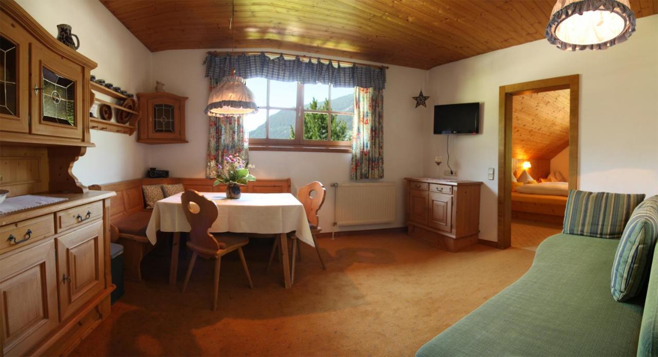 Apartamento Unterwirt Bad Kleinkirchheim Habitación foto